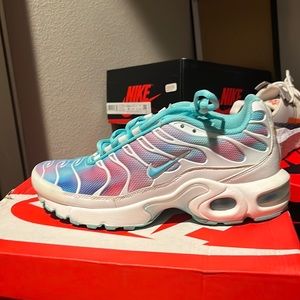 nike air max plus